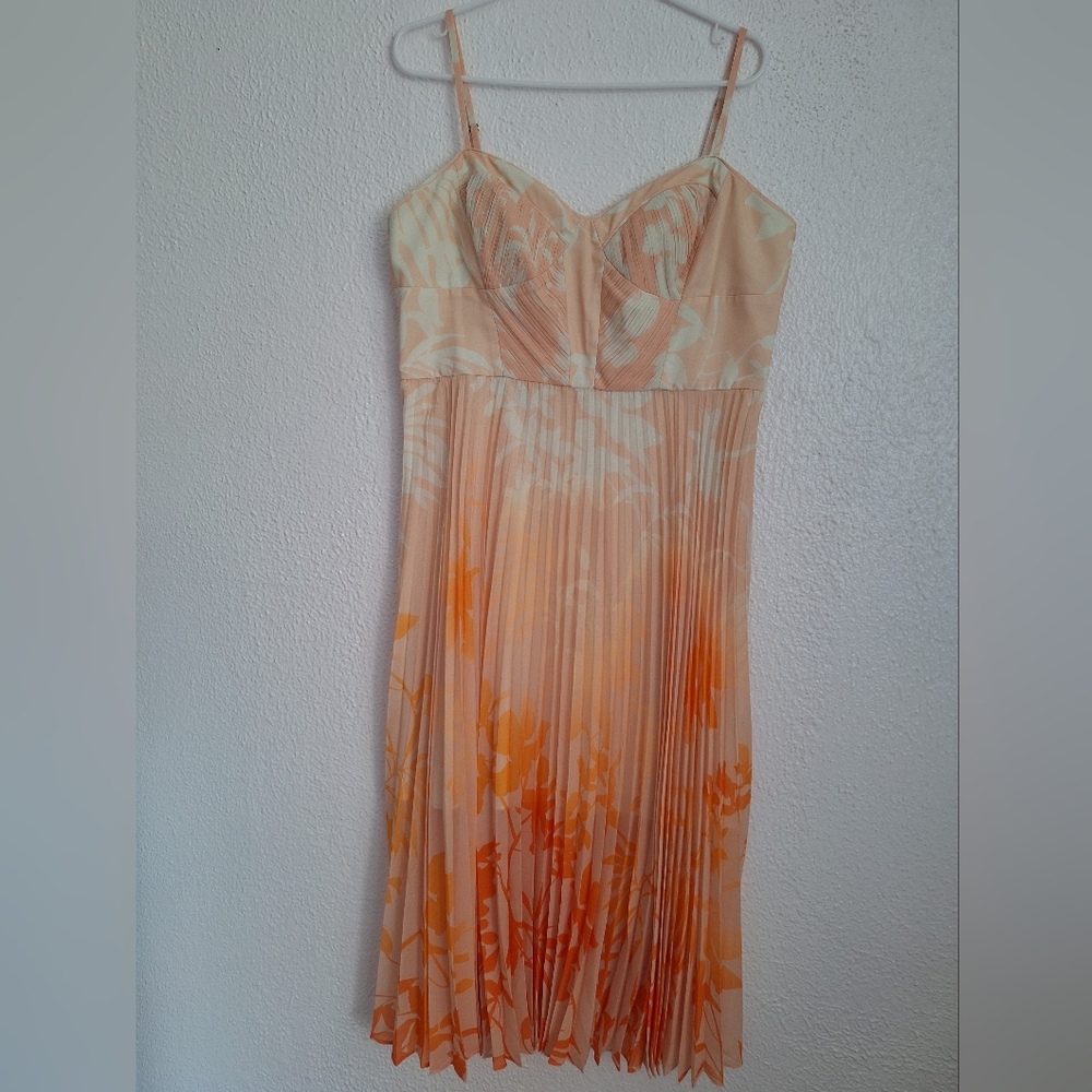 KAREN MILLEN Orange and White Sweetheart Midi Dress - Picture 2 of 9